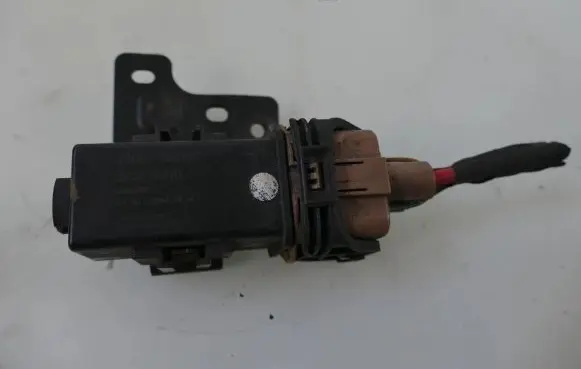 Hyundai i40 Glow plug pre-heat relay 36830-2A470