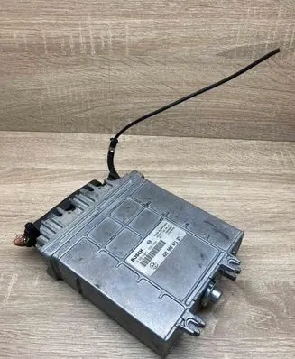 Volkswagen PASSAT B5 Engine control unit/module ECU 028906021DT 0281001555