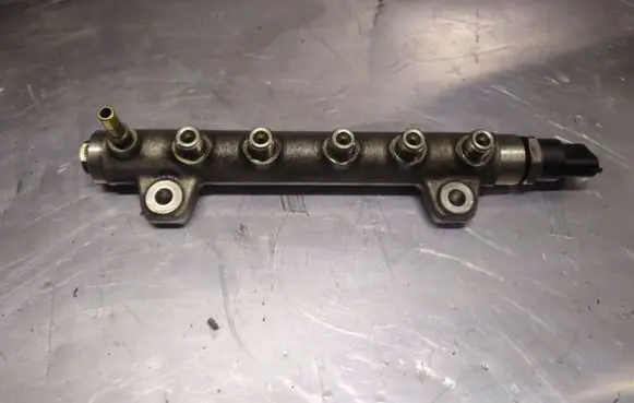 Renault Espace - Grand espace IV Fuel main line pipe 8200347593