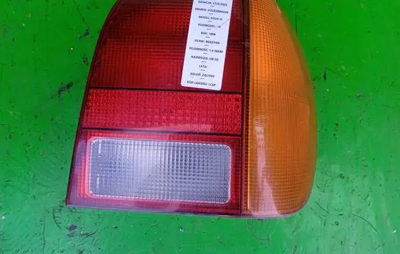 Volkswagen Polo III 6N 6N2 6NF Rear/tail lights
