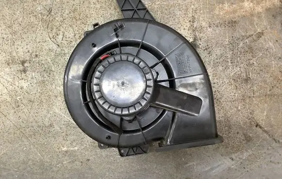 Skoda Fabia Mk2 (5J) Heater fan/blower TG26