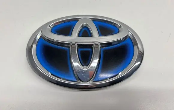 Toyota Prius+ (ZVW40) Manufacturer badge logo/emblem 7531147011 7531047010 7531047030