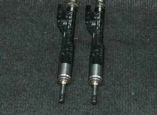BMW M4 F82 F83 Fuel injectors set 0261500172