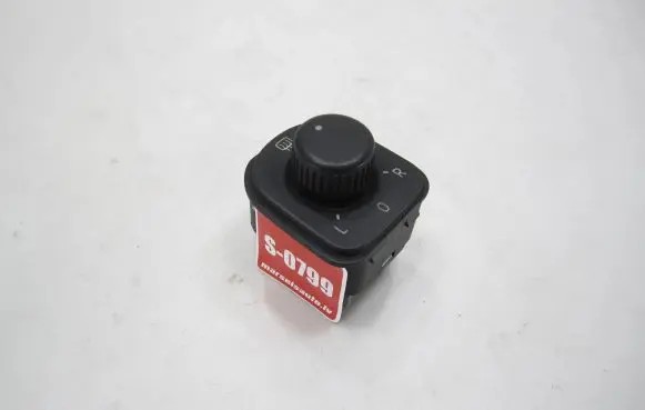 Volkswagen PASSAT B6 Wing mirror switch 1K0959565H 1746019