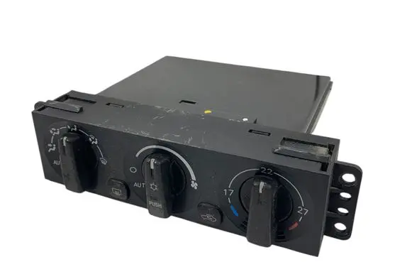 Mitsubishi Carisma Climate control unit mr360474