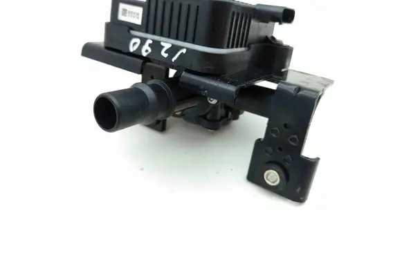 Coolant heater control valve
