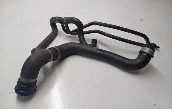 Mercedes-Benz GLE (W166 - C292) Coolant pipe/hose A1665000077