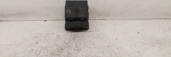 Volkswagen PASSAT B6 Fuse box set 1K0937311C 013949781