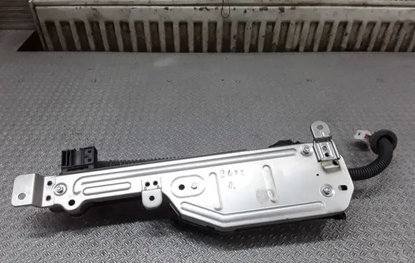 Nissan Prairie Sliding door wiring loom 24050EN001