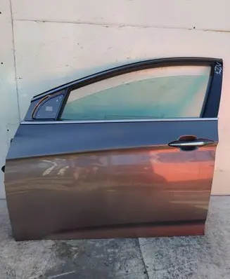 Hyundai i40 Front door