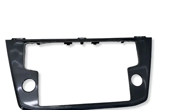 Volkswagen Tiguan Radio/GPS head unit trim 5NA858069C 5NA858071C