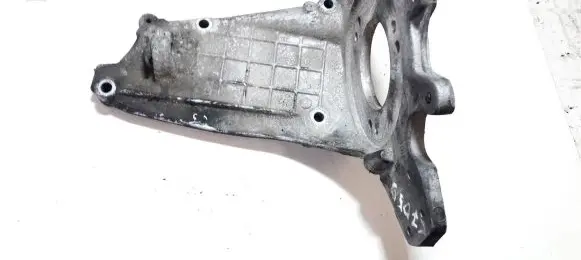 Peugeot Partner Engine mounting bracket 9625176310