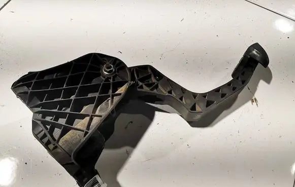 Seat Toledo III (5P) Clutch pedal 1k1721059