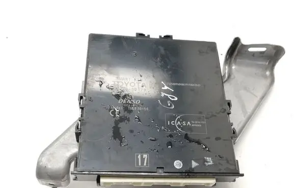 Toyota Yaris Keyless (KESSY) go control unit/module 899900D170