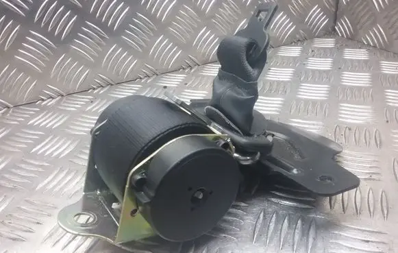 Mercedes-Benz A W168 Middle seatbelt (rear) 2480AJ1402 560803310 2487B1J0502
