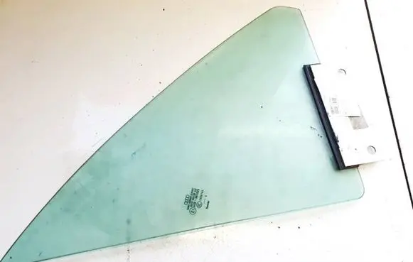 Audi TT Mk1 Front door vent window glass four-door dot27m24100as2