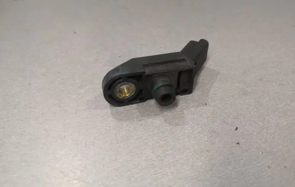 Peugeot 406 Air pressure sensor 0261230034