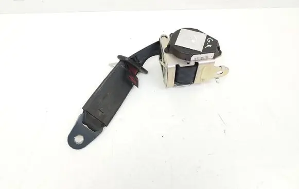 Rear seatbelt