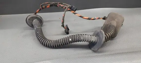 Volkswagen Touareg III Rear door wiring loom 