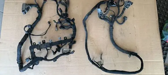 Opel Astra J Engine installation wiring loom 98131852 55566337