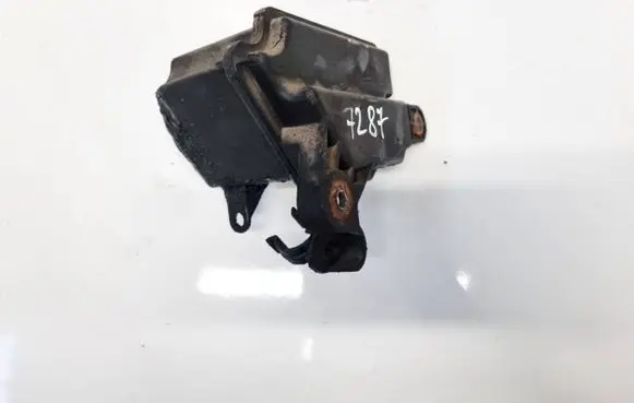 Volvo V50 Vacuum air tank 9646411180