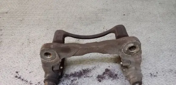 Toyota Prius (XW30) Front Brake Caliper Pad/Carrier