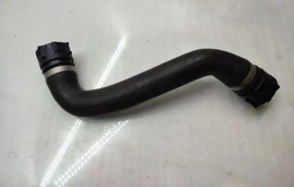 BMW X3 F25 Engine coolant pipe/hose 8514068