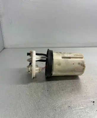 Toyota Avensis T250 Fuel level sensor 7701002040