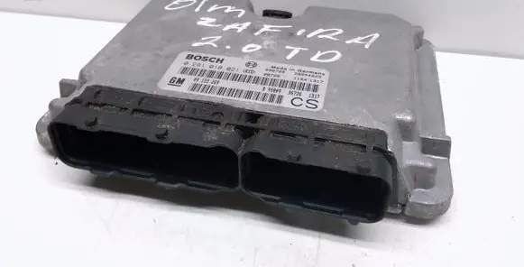 Opel Zafira A Engine control unit/module 0281010021 28SA4222 990726