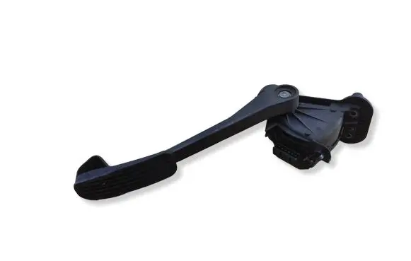 Volvo V70 Accelerator throttle pedal 6PV00853701 30636004