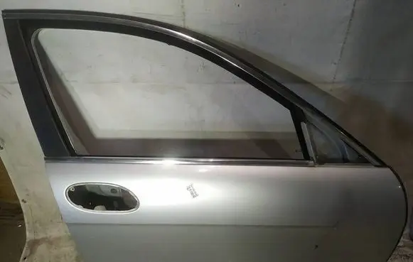 BMW 7 E65 E66 Front door pilkos