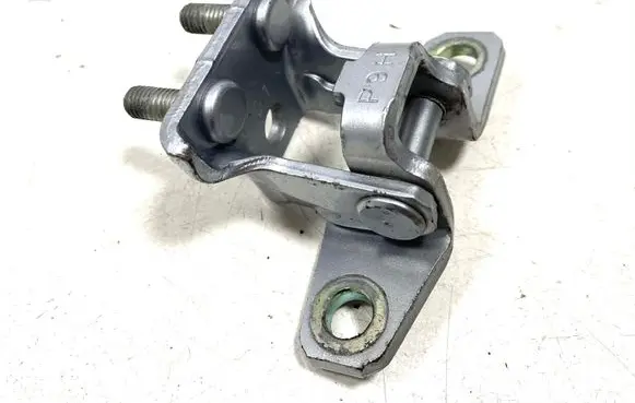 Citroen C-Crosser Rear door upper hinge