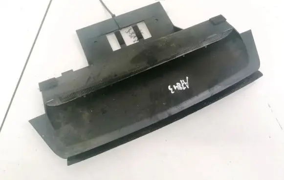 Volvo S60 Third/center stoplight 8641732