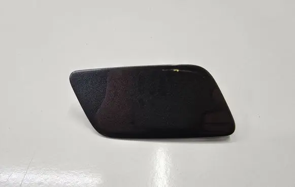 Audi A3 S3 8V Headlight washer spray nozzle cap/cover 8V3955276A
