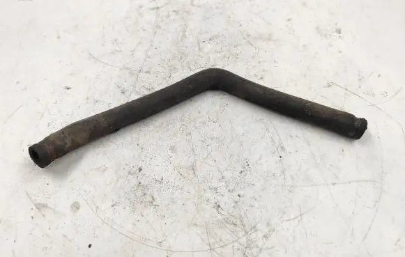 Audi A4 S4 B5 8D Engine coolant pipe/hose