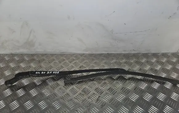 Audi A4 S4 B7 8E 8H Windshield/front glass wiper blade 
