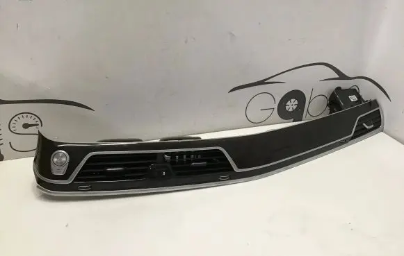 BMW 7 G11 G12 Dash center air vent grill 6822159 912955031