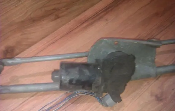 Toyota Avensis T220 Wiper motor 8511005030B