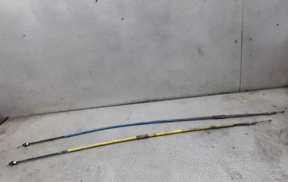 Renault Clio III Handbrake/parking brake wiring cable 