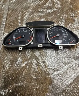 Audi A6 S6 C6 4F Speedometer (instrument cluster) 4F0920900R 503000731103 4F0910900A