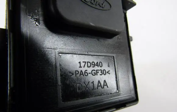 Ford Focus Wiper switch 17D940