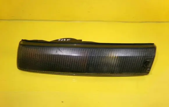 Mazda 323 F Front indicator light 210-61311