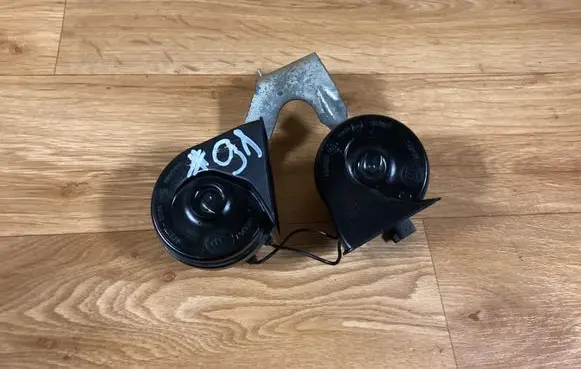 Opel Insignia A Horn signal A046522