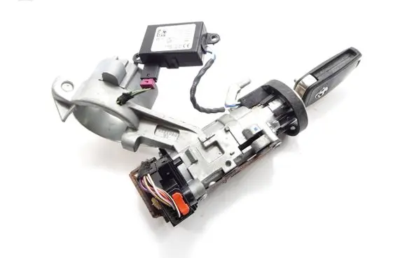 Opel Corsa E Ignition lock 13364322 51010222103
