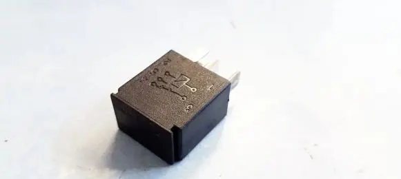 Volvo S80 Other relay 4RD00781404 4RD007814-04