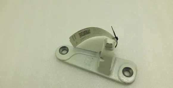 Mercedes-Benz ML W166 Rear door lower hinge A046572