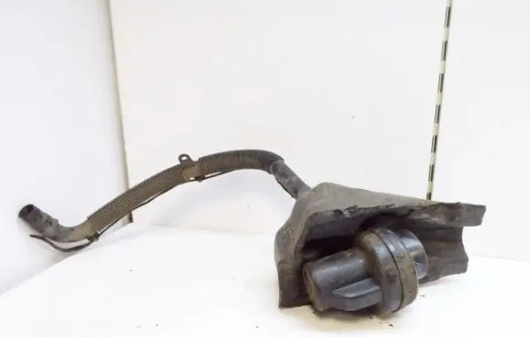 Opel Omega B2 Secondary air pump 