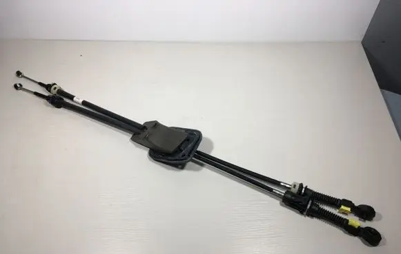 Citroen Xsara Picasso Gear shift cable linkage 2444P4