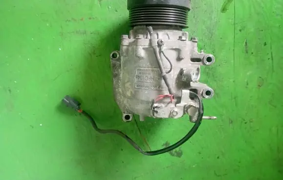 Honda Civic Air conditioning (A/C) compressor (pump)