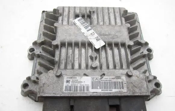 Peugeot 407 Engine control unit/module 9662685480 5WS40409C